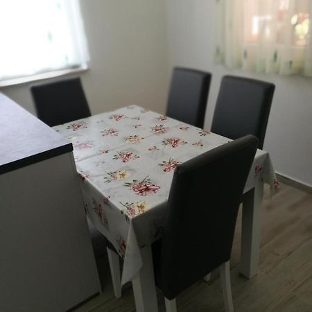 Apartman Nekic Οπατία Εξωτερικό φωτογραφία